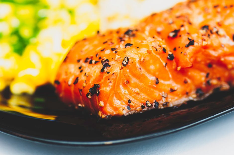 7 Amazing Health Benefits of Salmon